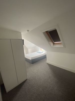 Photo 6- click for photo gallery